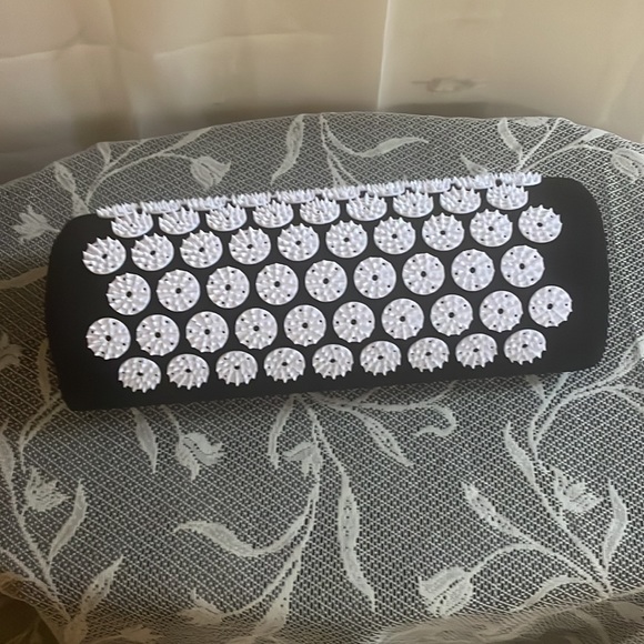 pillow covered in acupressure points for neck support and more holistic pain rel - Picture 4 of 11